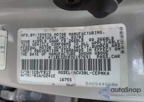 2003 Toyota Camry Le z USA, uszkodzony, nr VIN 4T1BE32K03U197691